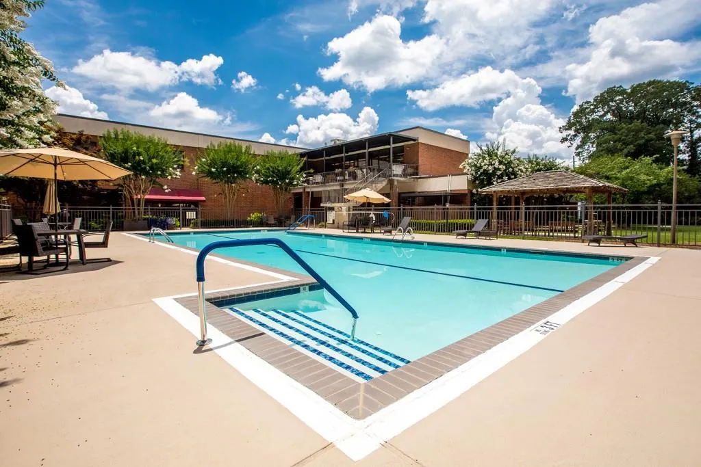 300 Johnson Ferry Road Ne Unit A1002, Sandy Springs, Georgia 30328, 1 Bedroom Bedrooms, ,1 BathroomBathrooms,Residential,Sold,300 Johnson Ferry Road Ne Unit A1002,6061427