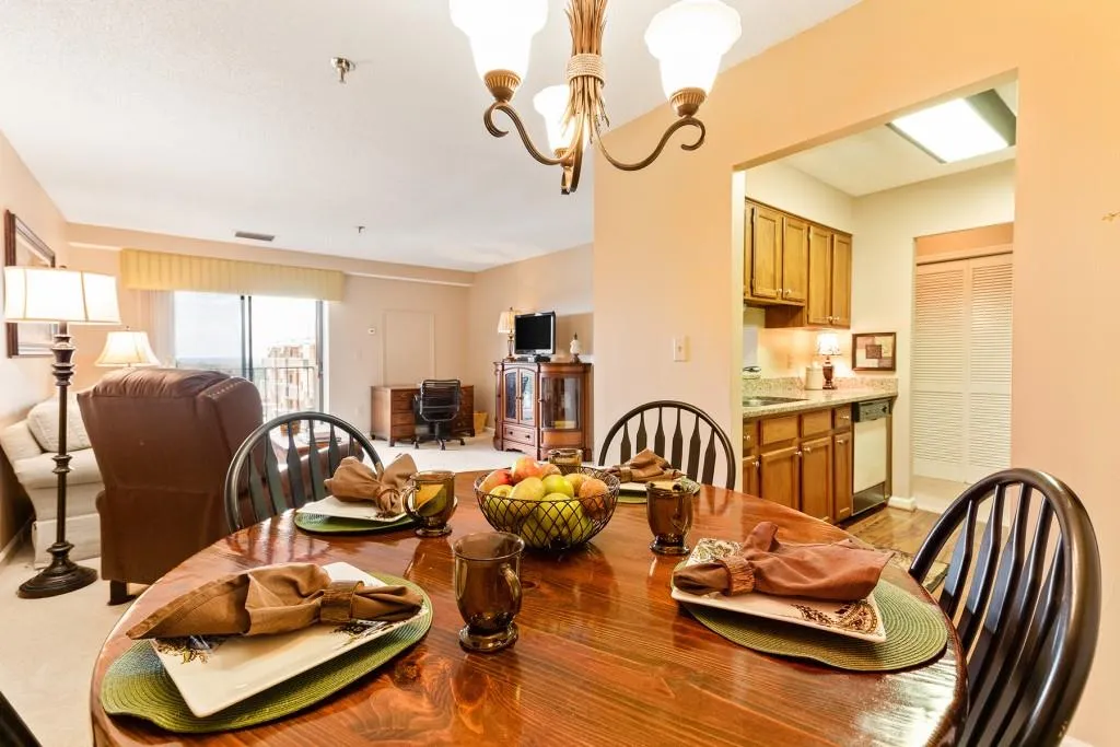 300 Johnson Ferry Road Ne Unit A1002, Sandy Springs, Georgia 30328, 1 Bedroom Bedrooms, ,1 BathroomBathrooms,Residential,Sold,300 Johnson Ferry Road Ne Unit A1002,6061427