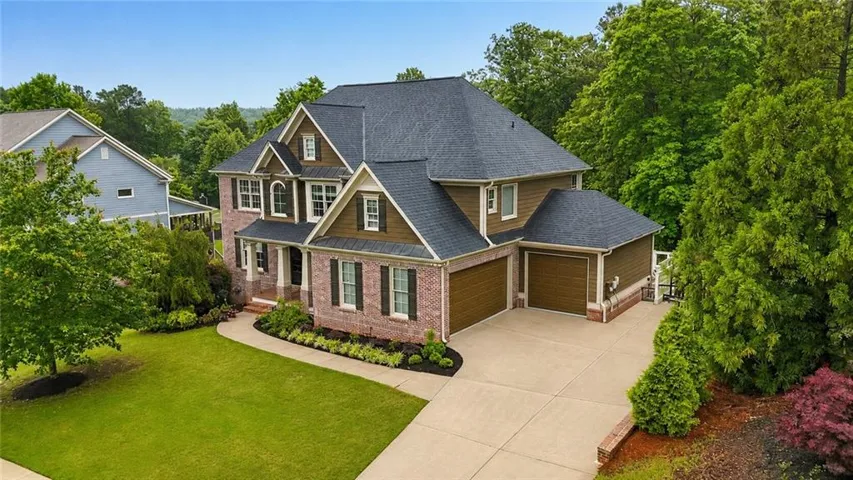 62 Applewood Lane, Acworth, Georgia 30101