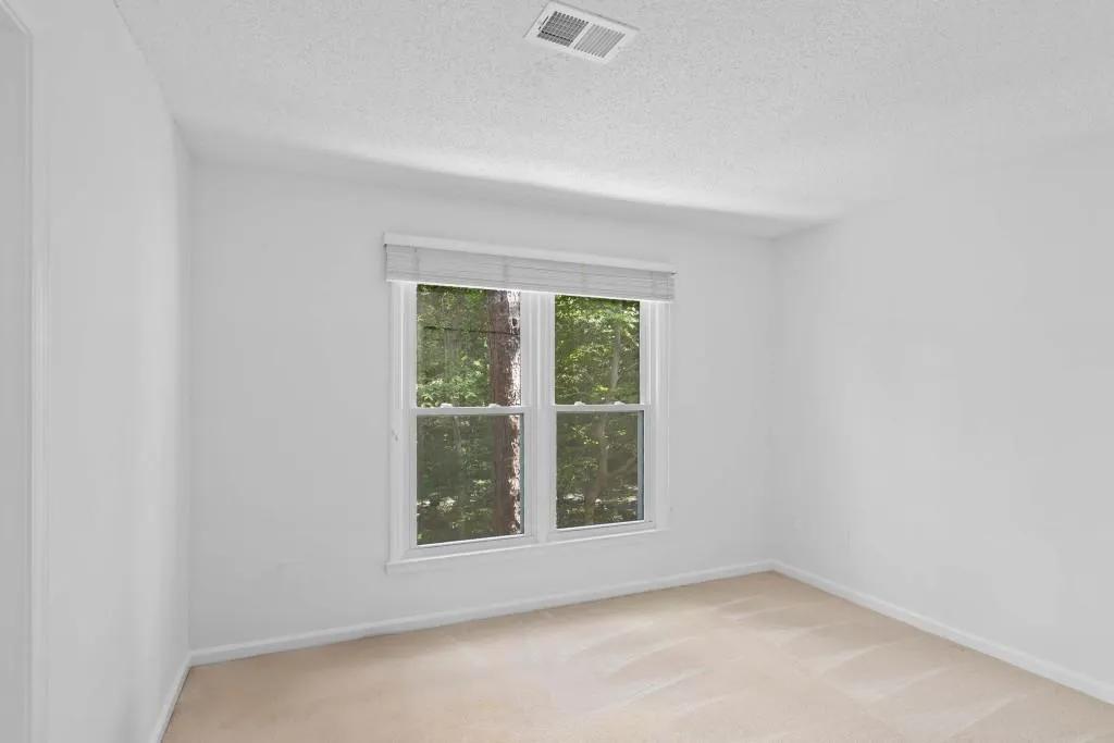 109 Bainbridge Drive, Sandy Springs, Georgia 30327, 2 Bedrooms Bedrooms, ,2 BathroomsBathrooms,Residential,For Sale,109 Bainbridge Drive,7618268