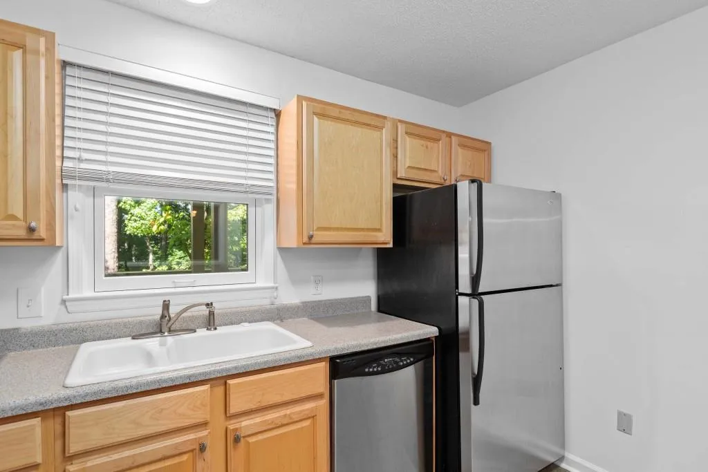 109 Bainbridge Drive, Sandy Springs, Georgia 30327, 2 Bedrooms Bedrooms, ,2 BathroomsBathrooms,Residential,For Sale,109 Bainbridge Drive,7618268