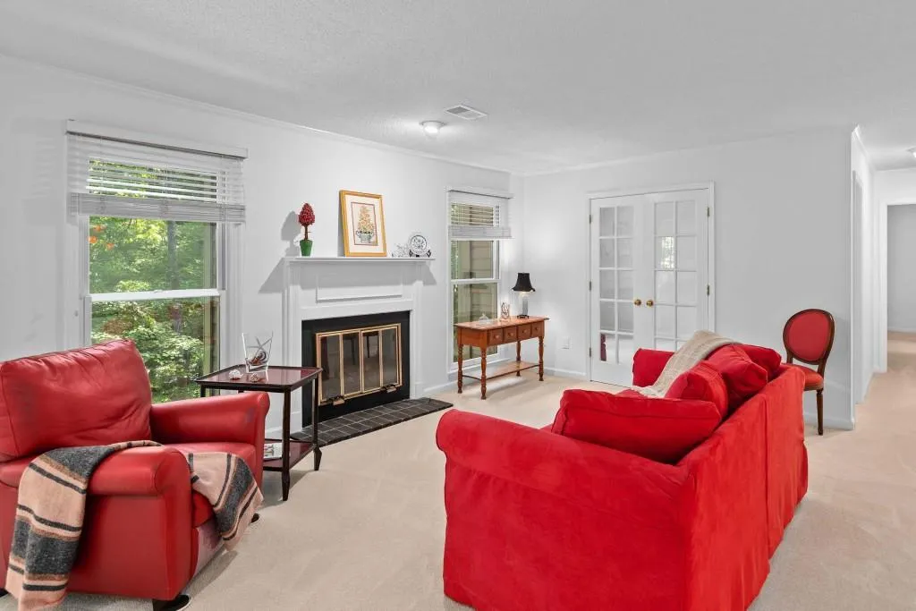 109 Bainbridge Drive, Sandy Springs, Georgia 30327, 2 Bedrooms Bedrooms, ,2 BathroomsBathrooms,Residential,For Sale,109 Bainbridge Drive,7618268