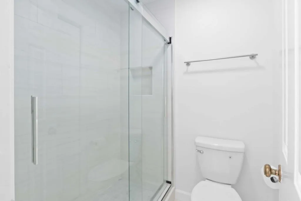 109 Bainbridge Drive, Sandy Springs, Georgia 30327, 2 Bedrooms Bedrooms, ,2 BathroomsBathrooms,Residential,For Sale,109 Bainbridge Drive,7618268