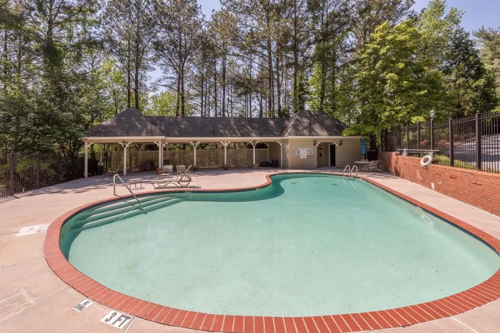109 Bainbridge Drive, Sandy Springs, Georgia 30327, 2 Bedrooms Bedrooms, ,2 BathroomsBathrooms,Residential,For Sale,109 Bainbridge Drive,7618268
