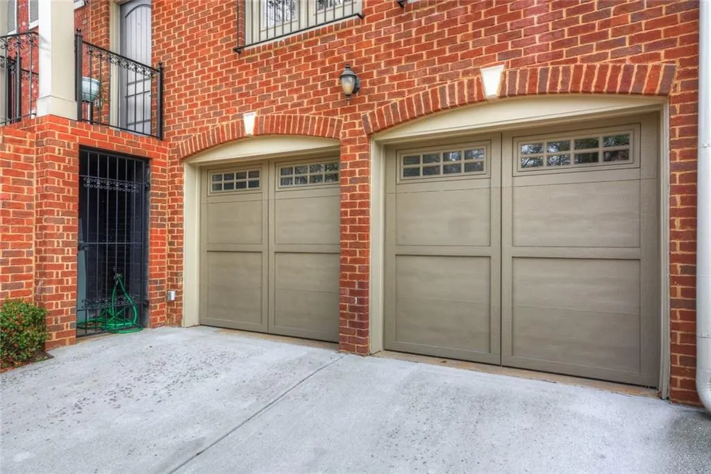 2649 Dresden Place Ne, Brookhaven, Georgia 30319, 3 Bedrooms Bedrooms, ,3 BathroomsBathrooms,Residential,Sold,2649 Dresden Place Ne,5807551