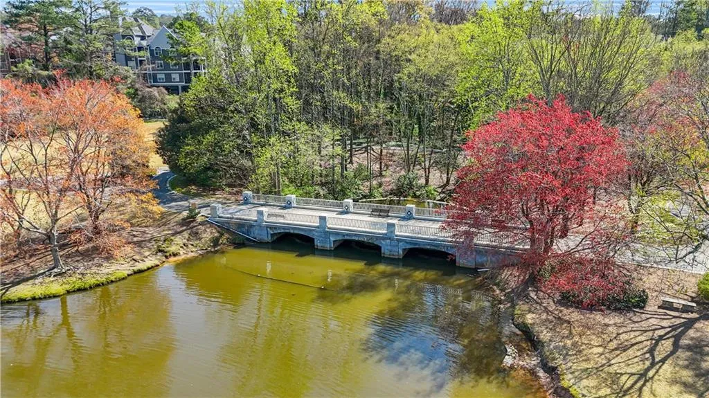 You are steps away from Lenox Park with walking trails, duck pond and dog park