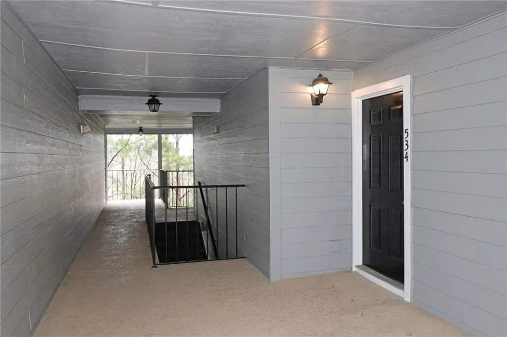 534 Granville Court Unit 534, Sandy Springs, Georgia 30328, 1 Bedroom Bedrooms, ,1 BathroomBathrooms,Residential,Sold,534 Granville Court Unit 534,6519789
