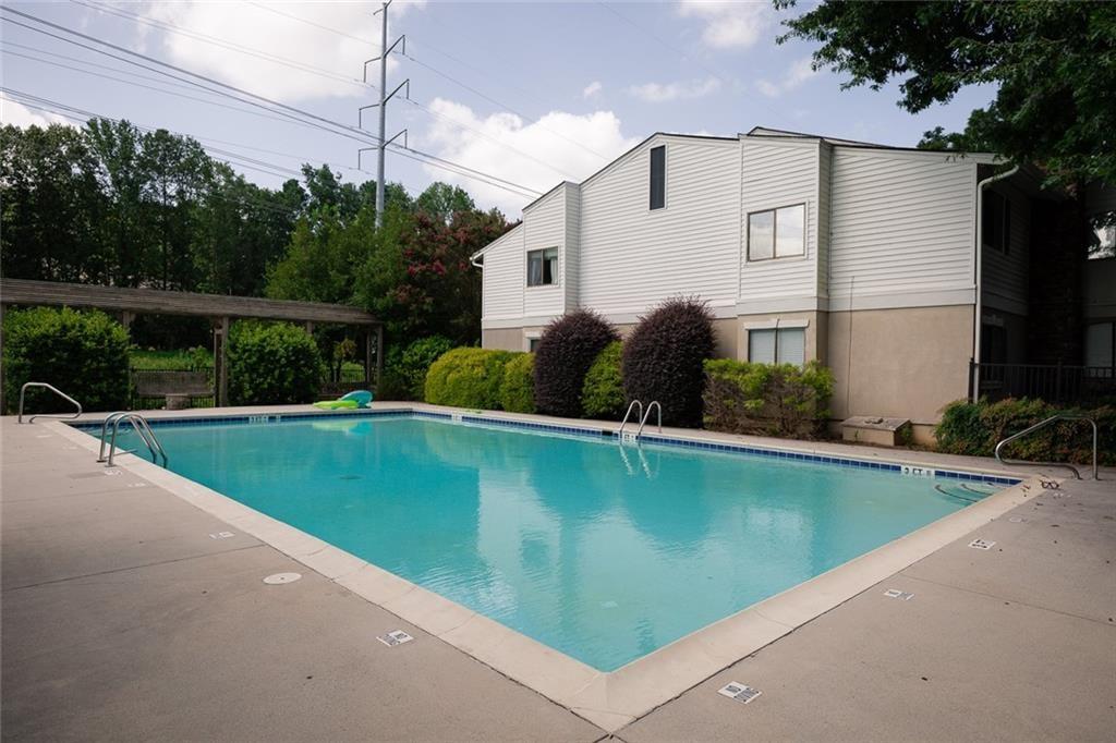 1215 Wingate Way, Atlanta, Georgia 30350, 1 Bedroom Bedrooms, ,1 BathroomBathrooms,Residential,Sold,1215 Wingate Way,7323300