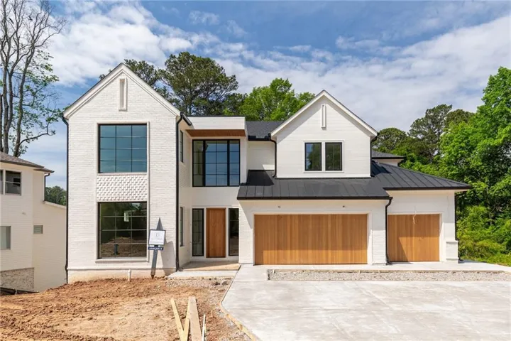 10910 Woodstock Road, Roswell, Georgia 30075
