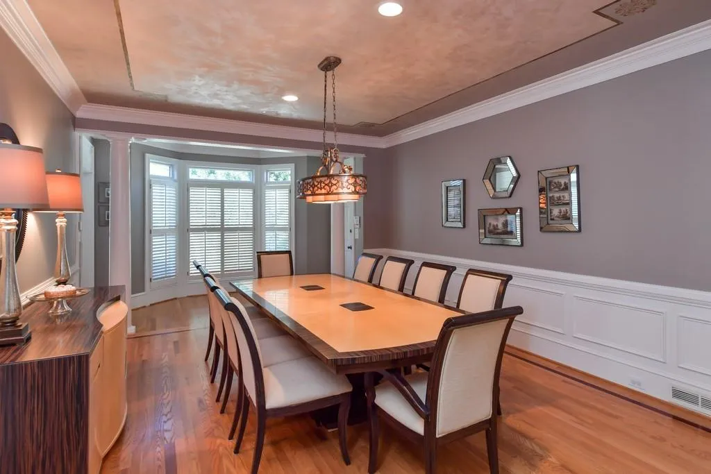 55 Saddleview Run, Sandy Springs, Georgia 30350, 5 Bedrooms Bedrooms, ,4 BathroomsBathrooms,Residential,Sold,55 Saddleview Run,6537423