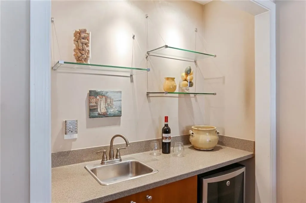 510 Garden Court Unit 510, Atlanta, Georgia 30328, 3 Bedrooms Bedrooms, ,2 BathroomsBathrooms,Residential,Sold,510 Garden Court Unit 510,6090388