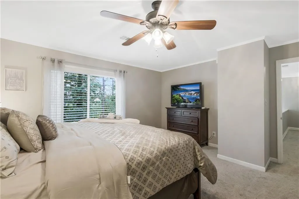 73 Forrest Place, Atlanta, Georgia 30328, 3 Bedrooms Bedrooms, ,2 BathroomsBathrooms,Residential,Sold,73 Forrest Place,6802080