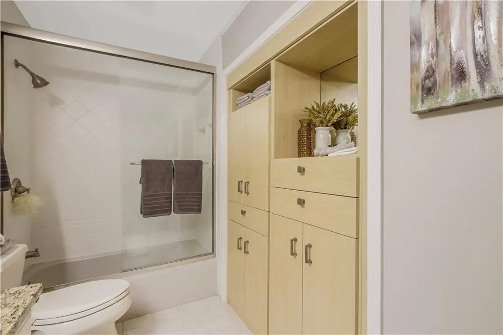 73 Forrest Place, Atlanta, Georgia 30328, 3 Bedrooms Bedrooms, ,2 BathroomsBathrooms,Residential,Sold,73 Forrest Place,6802080