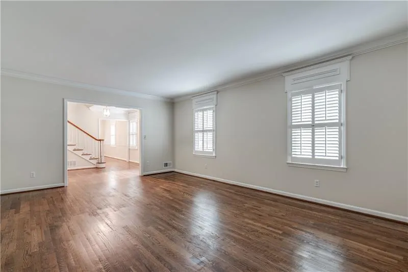 575 Coldstream Court, Sandy Springs, Georgia 30328, 5 Bedrooms Bedrooms, ,3 BathroomsBathrooms,Residential,Sold,575 Coldstream Court,6746729