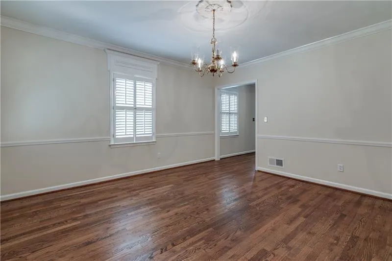 575 Coldstream Court, Sandy Springs, Georgia 30328, 5 Bedrooms Bedrooms, ,3 BathroomsBathrooms,Residential,Sold,575 Coldstream Court,6746729