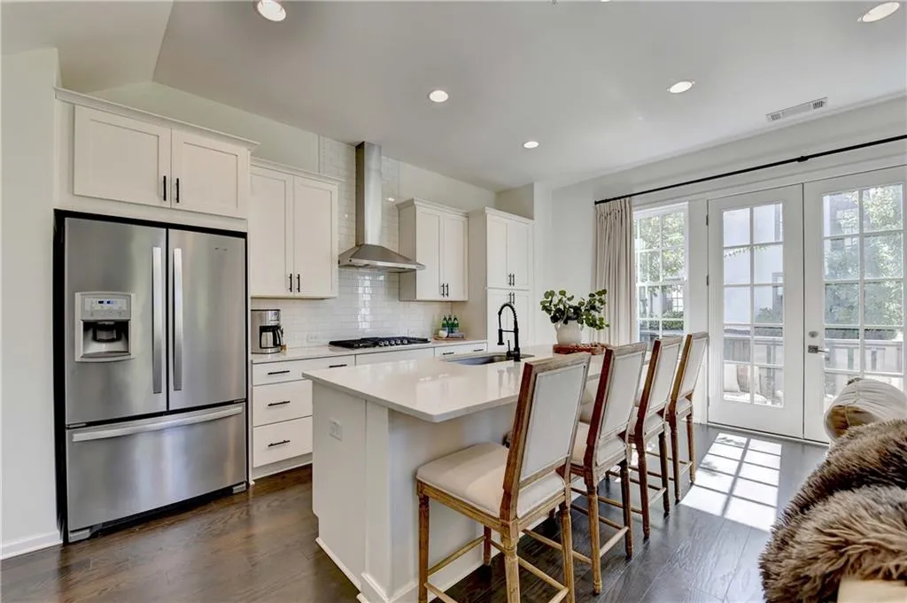 6602 Sterling Drive Unit 688, Atlanta, Georgia 30328, 1 Bedroom Bedrooms, ,1 BathroomBathrooms,Residential,For Sale,6602 Sterling Drive Unit 688,7669431 6602 Sterling Drive Unit 688, Atlanta, Georgia 30328, 1 Bedroom Bedrooms, ,1 BathroomBathrooms,Residential,For Sale,6602 Sterling Drive Unit 688,7669431