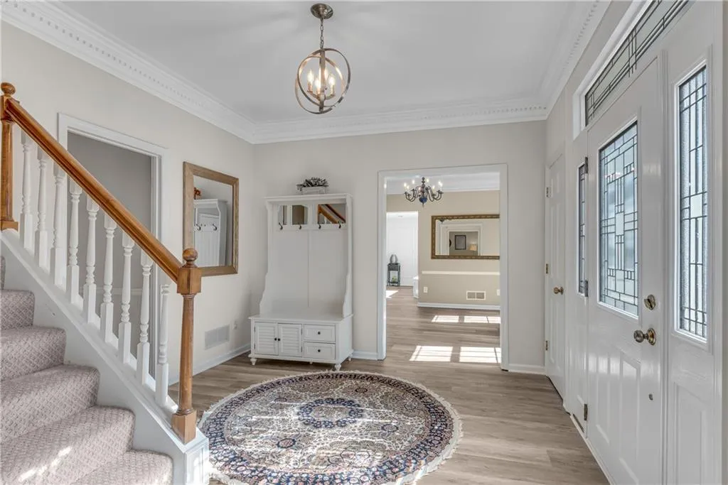 775 Old Campus Trail, Atlanta, Georgia 30328, 5 Bedrooms Bedrooms, ,3 BathroomsBathrooms,Residential,Sold,775 Old Campus Trail,7190065
