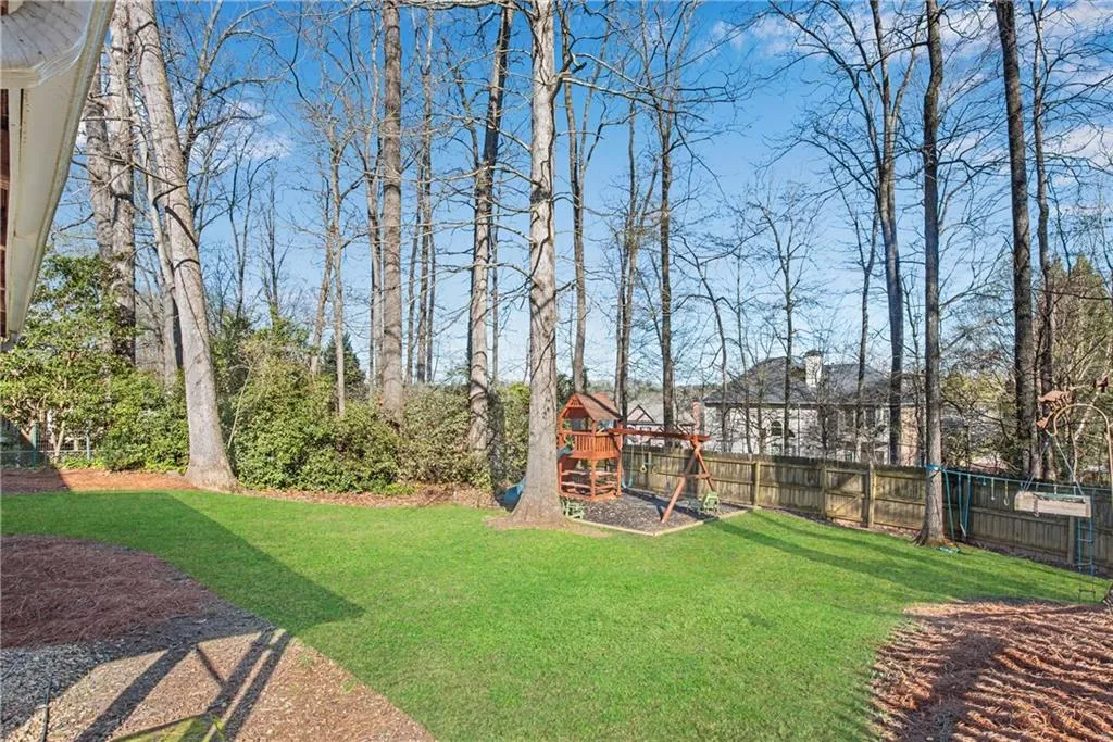 775 Old Campus Trail, Atlanta, Georgia 30328, 5 Bedrooms Bedrooms, ,3 BathroomsBathrooms,Residential,Sold,775 Old Campus Trail,7190065