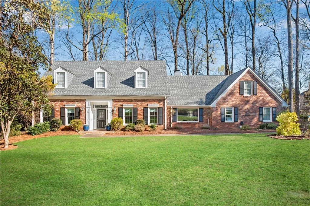 775 Old Campus Trail, Atlanta, Georgia 30328, 5 Bedrooms Bedrooms, ,3 BathroomsBathrooms,Residential,Sold,775 Old Campus Trail,7190065