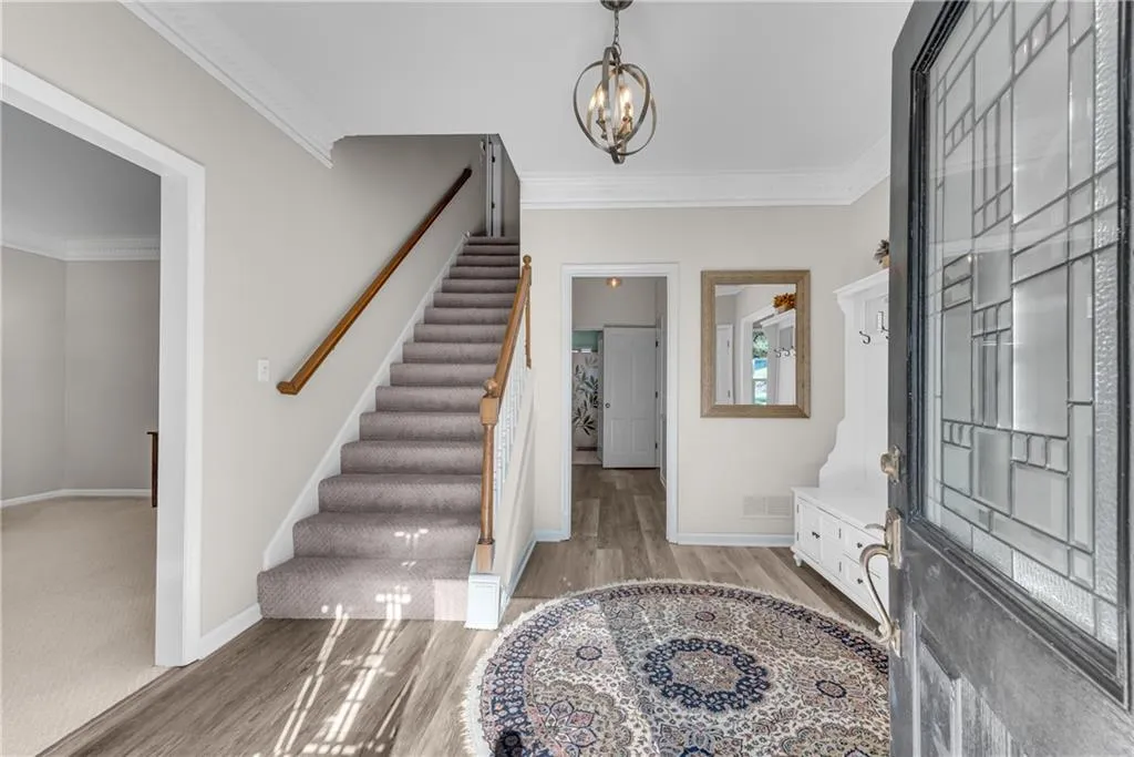 775 Old Campus Trail, Atlanta, Georgia 30328, 5 Bedrooms Bedrooms, ,3 BathroomsBathrooms,Residential,Sold,775 Old Campus Trail,7190065
