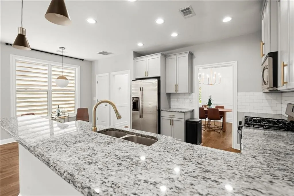 Breakfast Bar