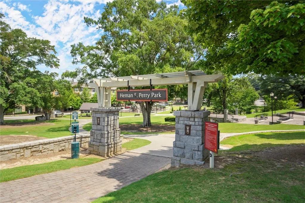Entrance to central park.