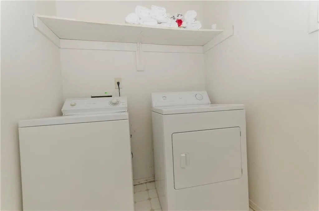 506 Vicksburg Place Unit 506, Atlanta, Georgia 30350, 3 Bedrooms Bedrooms, ,2 BathroomsBathrooms,Residential,Sold,506 Vicksburg Place Unit 506,5877938