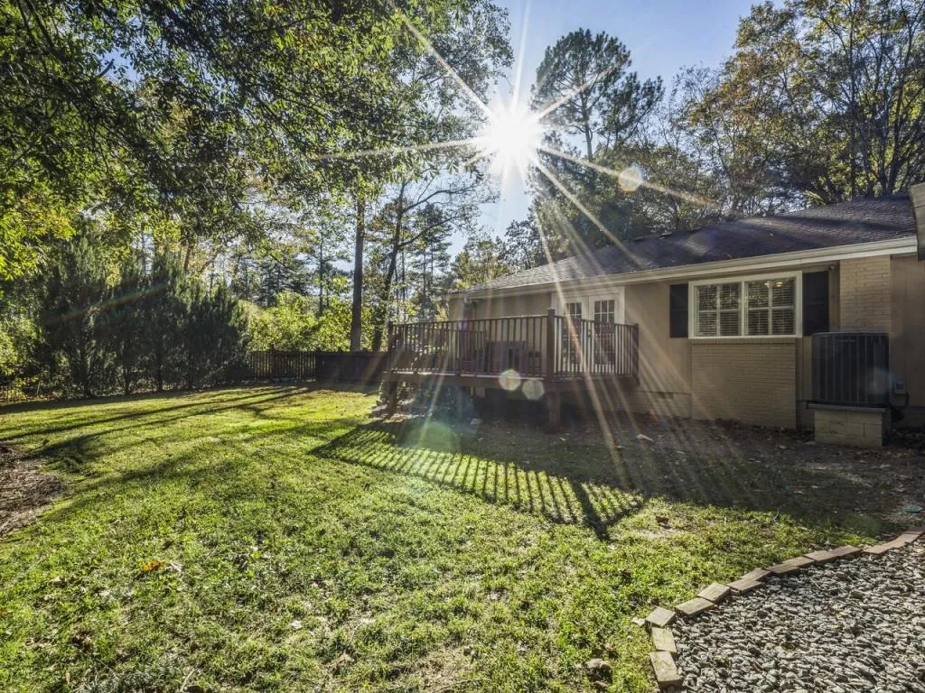 5245 Mount Vernon Parkway, Atlanta, Georgia 30327, 3 Bedrooms Bedrooms, ,2 BathroomsBathrooms,Residential,Sold,5245 Mount Vernon Parkway,6805822