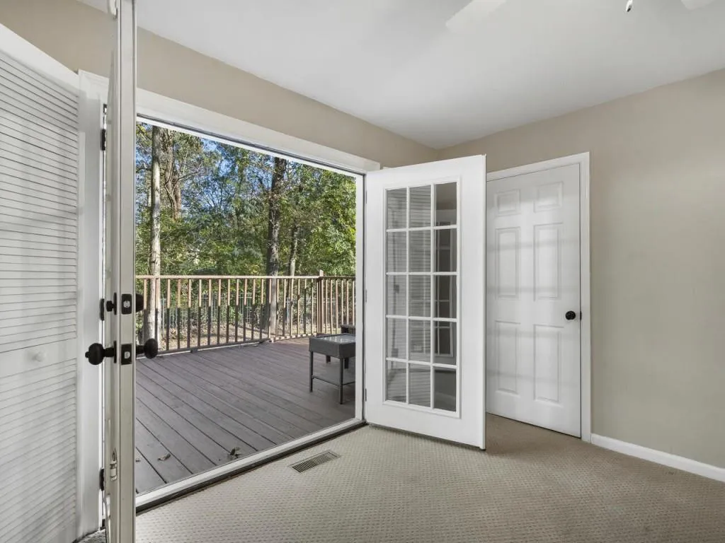 5245 Mount Vernon Parkway, Atlanta, Georgia 30327, 3 Bedrooms Bedrooms, ,2 BathroomsBathrooms,Residential,Sold,5245 Mount Vernon Parkway,6805822