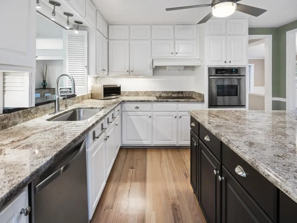 5245 Mount Vernon Parkway, Atlanta, Georgia 30327, 3 Bedrooms Bedrooms, ,2 BathroomsBathrooms,Residential,Sold,5245 Mount Vernon Parkway,6805822