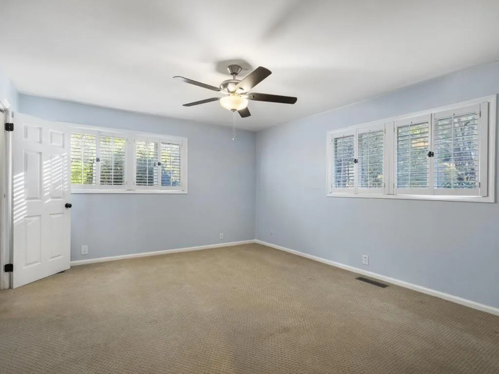 5245 Mount Vernon Parkway, Atlanta, Georgia 30327, 3 Bedrooms Bedrooms, ,2 BathroomsBathrooms,Residential,Sold,5245 Mount Vernon Parkway,6805822