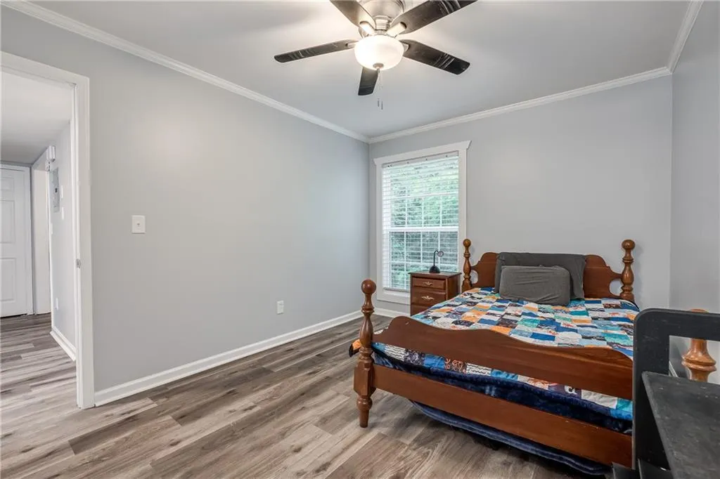 5532 Kingsport Drive, Sandy Springs, Georgia 30342, 2 Bedrooms Bedrooms, ,1 BathroomBathrooms,Residential,Sold,5532 Kingsport Drive,7032795