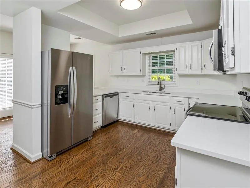 14 Vernon Glen Court, Sandy Springs, Georgia 30338, 2 Bedrooms Bedrooms, ,2 BathroomsBathrooms,Residential,Sold,14 Vernon Glen Court,6600233