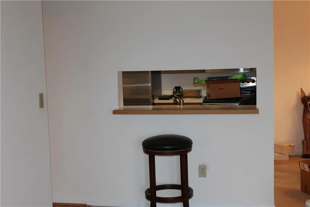 Breakfast bar. Breakfast bar.