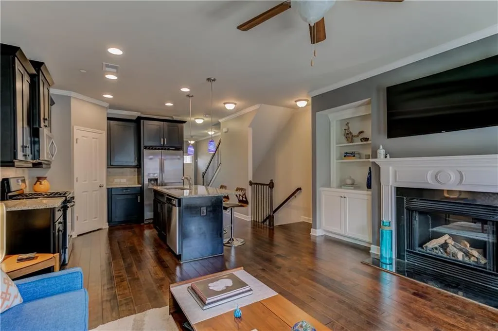 7490 Highland Bluff, Atlanta, Georgia 30328, 3 Bedrooms Bedrooms, ,3 BathroomsBathrooms,Residential,Sold,7490 Highland Bluff,6018019