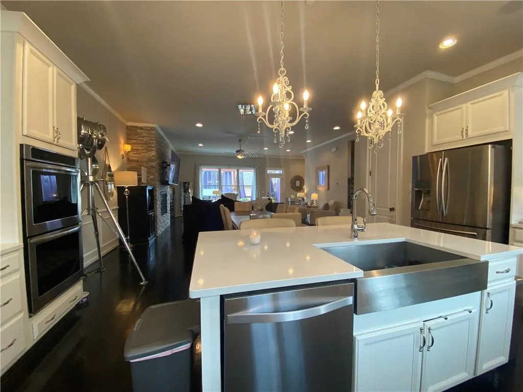 972 Thibideau Court, Atlanta, Georgia 30328, 4 Bedrooms Bedrooms, ,3 BathroomsBathrooms,Residential,Sold,972 Thibideau Court,6792459