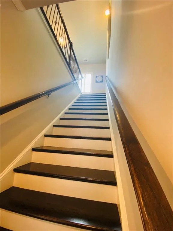 972 Thibideau Court, Atlanta, Georgia 30328, 4 Bedrooms Bedrooms, ,3 BathroomsBathrooms,Residential,Sold,972 Thibideau Court,6792459