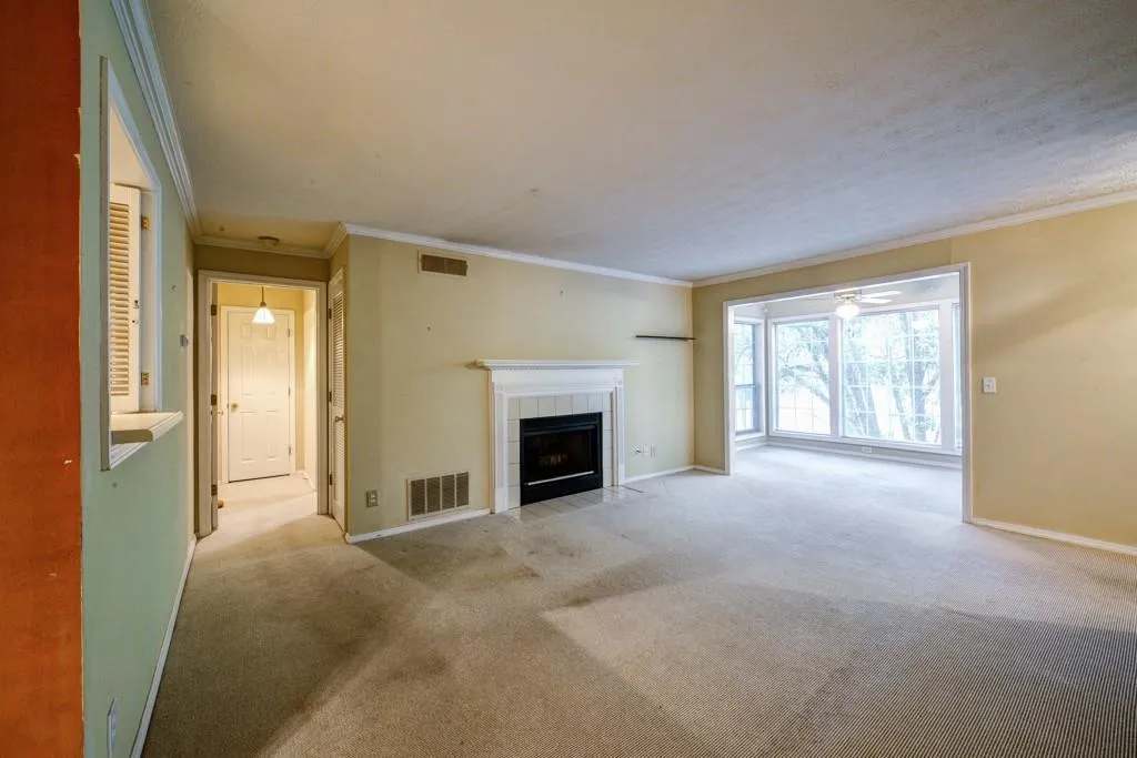 907 Gettysburg Place, Sandy Springs, Georgia 30350, 2 Bedrooms Bedrooms, ,2 BathroomsBathrooms,Residential,Sold,907 Gettysburg Place,5681472