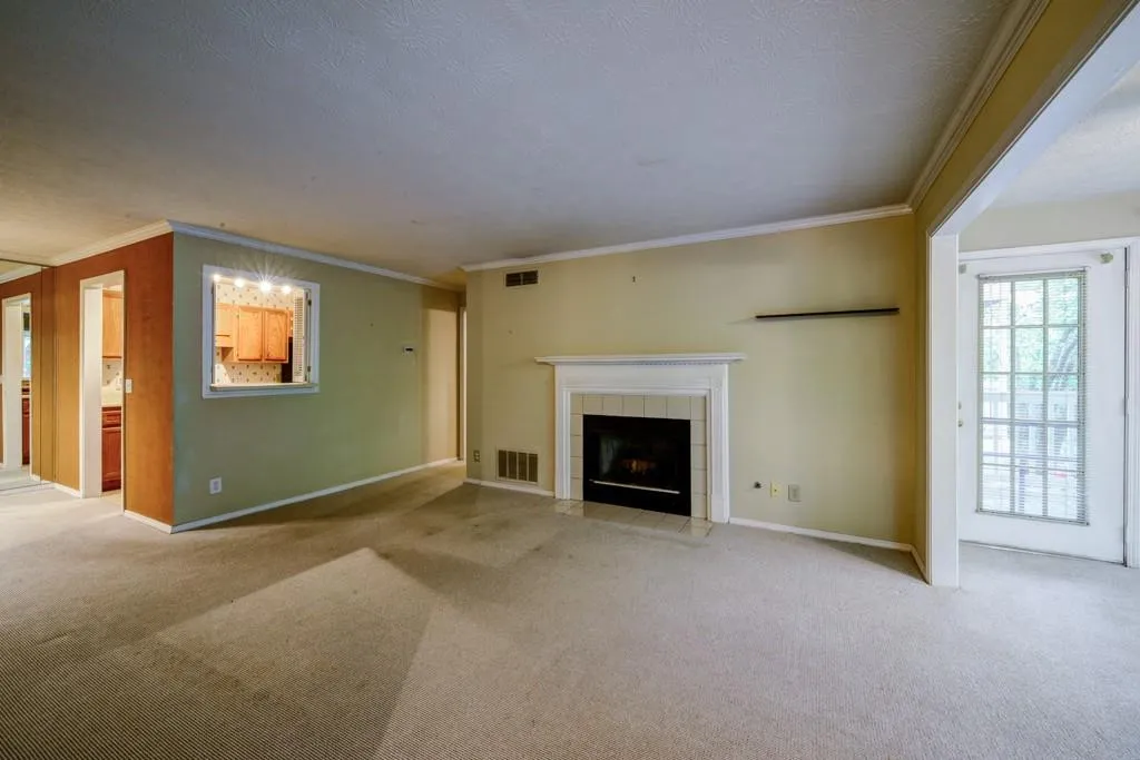 907 Gettysburg Place, Sandy Springs, Georgia 30350, 2 Bedrooms Bedrooms, ,2 BathroomsBathrooms,Residential,Sold,907 Gettysburg Place,5681472