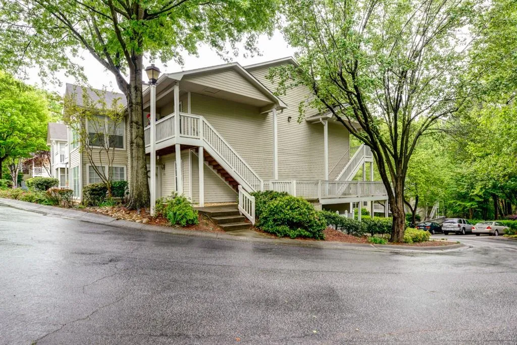 907 Gettysburg Place, Sandy Springs, Georgia 30350, 2 Bedrooms Bedrooms, ,2 BathroomsBathrooms,Residential,Sold,907 Gettysburg Place,5681472