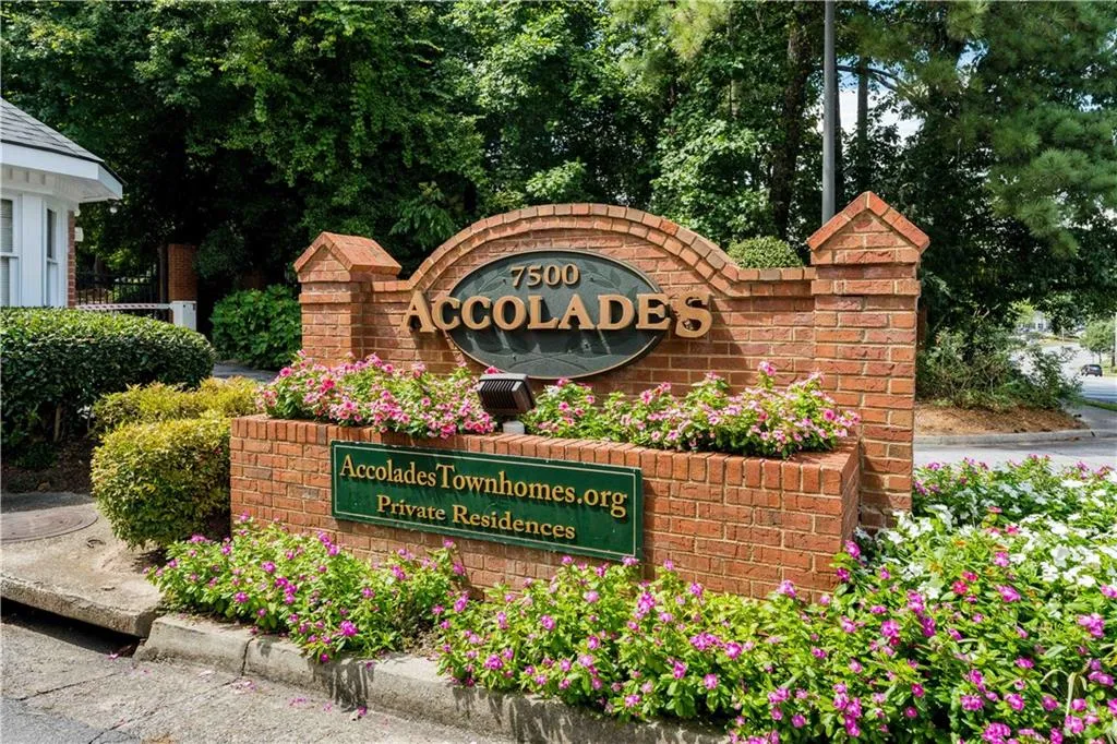 7500 Roswell Road Ne Unit 94, Sandy Springs, Georgia 30350, 2 Bedrooms Bedrooms, ,2 BathroomsBathrooms,Residential,For Sale,7500 Roswell Road Ne Unit 94,7631710