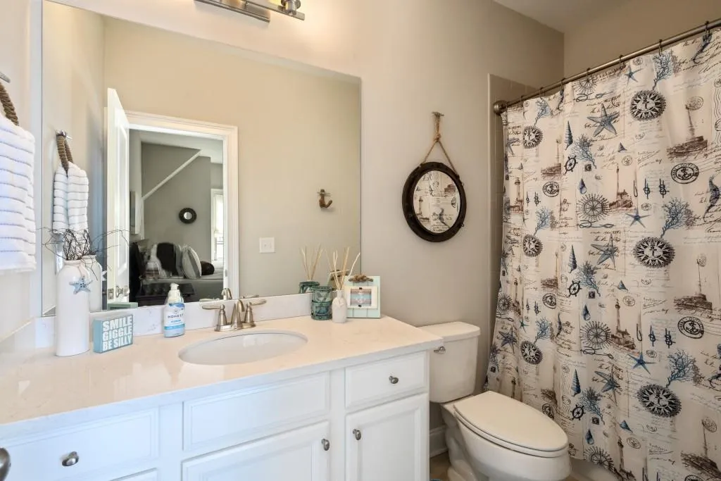 6458 Meridian Way, Sandy Springs, Georgia 30328, 4 Bedrooms Bedrooms, ,3 BathroomsBathrooms,Residential,Sold,6458 Meridian Way,6722447