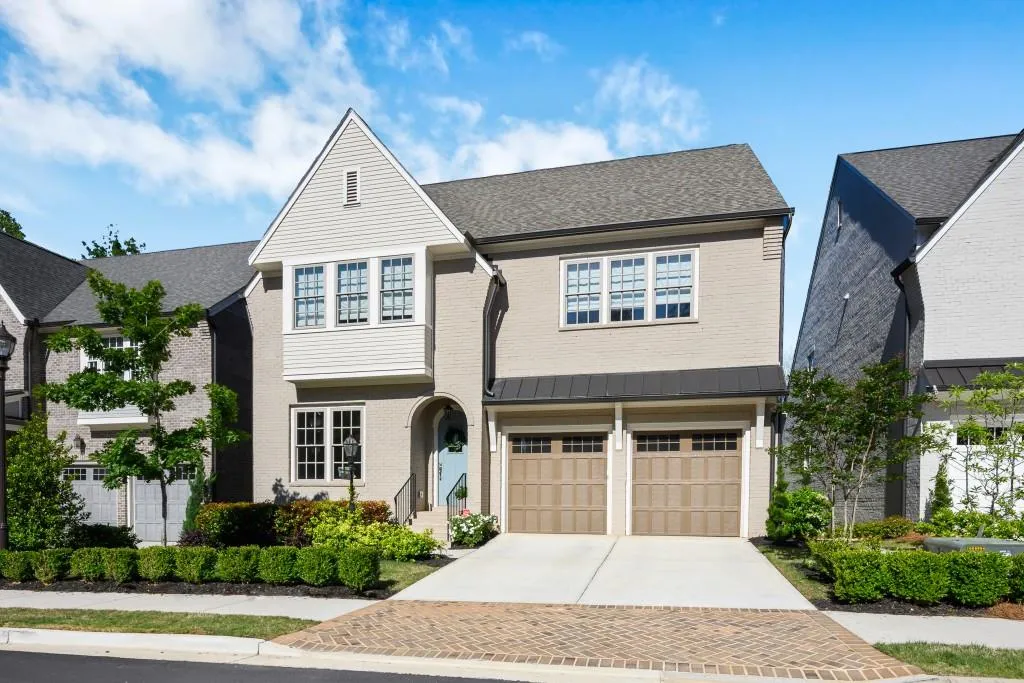 6458 Meridian Way, Sandy Springs, Georgia 30328, 4 Bedrooms Bedrooms, ,3 BathroomsBathrooms,Residential,Sold,6458 Meridian Way,6722447