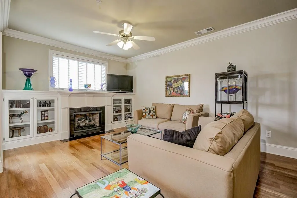 270 Le Gran Bend Unit 270, Sandy Springs, Georgia 30328, 3 Bedrooms Bedrooms, ,2 BathroomsBathrooms,Residential,Sold,270 Le Gran Bend Unit 270,5726212