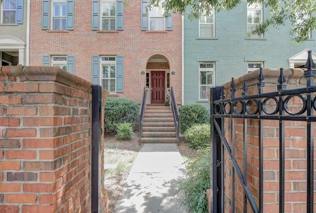 270 Le Gran Bend Unit 270, Sandy Springs, Georgia 30328, 3 Bedrooms Bedrooms, ,2 BathroomsBathrooms,Residential,Sold,270 Le Gran Bend Unit 270,5726212