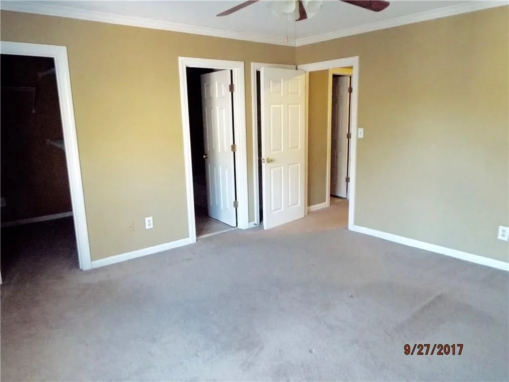 7500 Roswell Road Unit 103, Atlanta, Georgia 30350, 3 Bedrooms Bedrooms, ,2 BathroomsBathrooms,Residential,Sold,7500 Roswell Road Unit 103,5913042