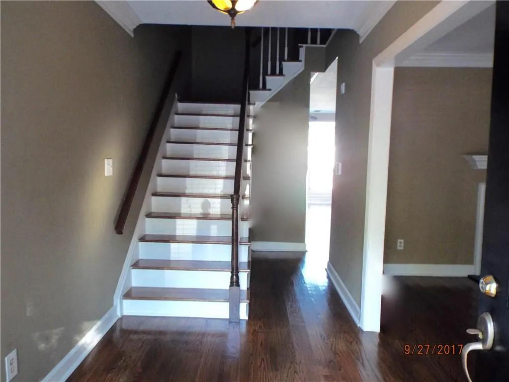 7500 Roswell Road Unit 103, Atlanta, Georgia 30350, 3 Bedrooms Bedrooms, ,2 BathroomsBathrooms,Residential,Sold,7500 Roswell Road Unit 103,5913042