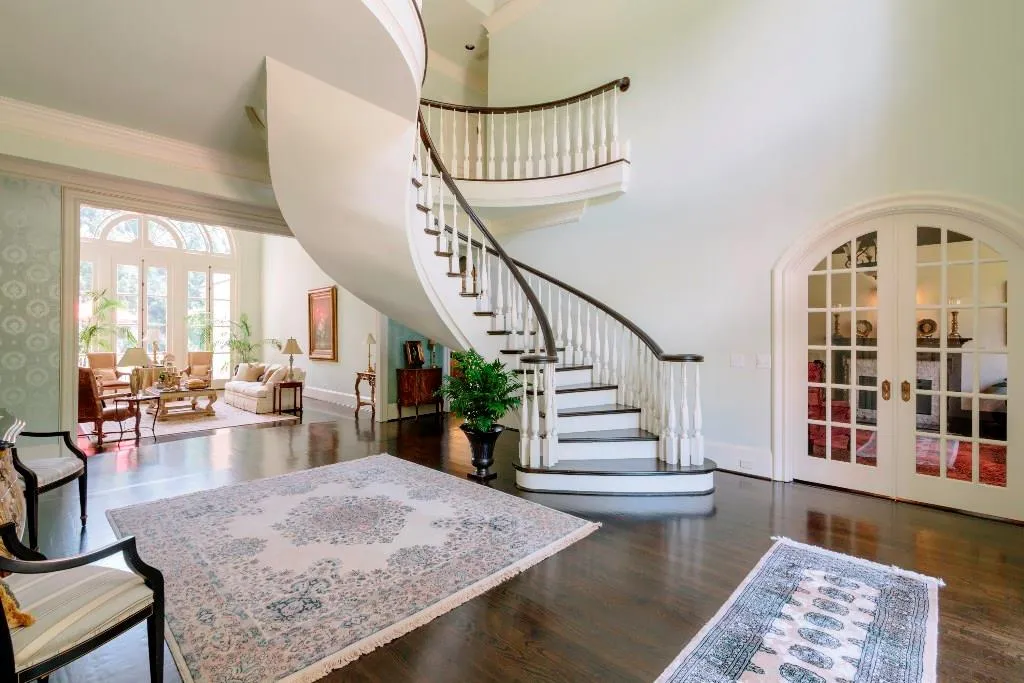 5655 Cross Gate Drive, Atlanta, Georgia 30327, 7 Bedrooms Bedrooms, ,8 BathroomsBathrooms,Residential,Sold,5655 Cross Gate Drive,5548975