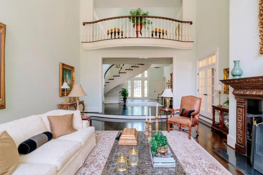 5655 Cross Gate Drive, Atlanta, Georgia 30327, 7 Bedrooms Bedrooms, ,8 BathroomsBathrooms,Residential,Sold,5655 Cross Gate Drive,5548975