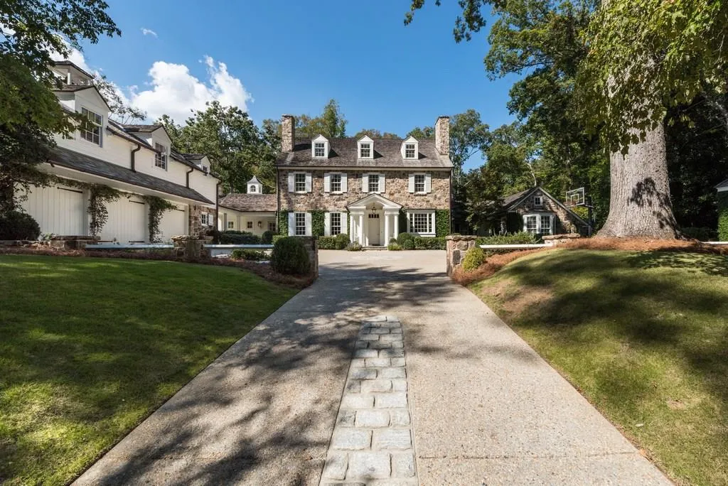 1035 Nawench Drive Nw, Atlanta, Georgia 30327, 6 Bedrooms Bedrooms, ,6 BathroomsBathrooms,Residential,Sold,1035 Nawench Drive Nw,5924277